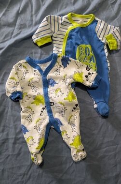 Preemie Dino Footed Sleepers Lot Of 2 *S22